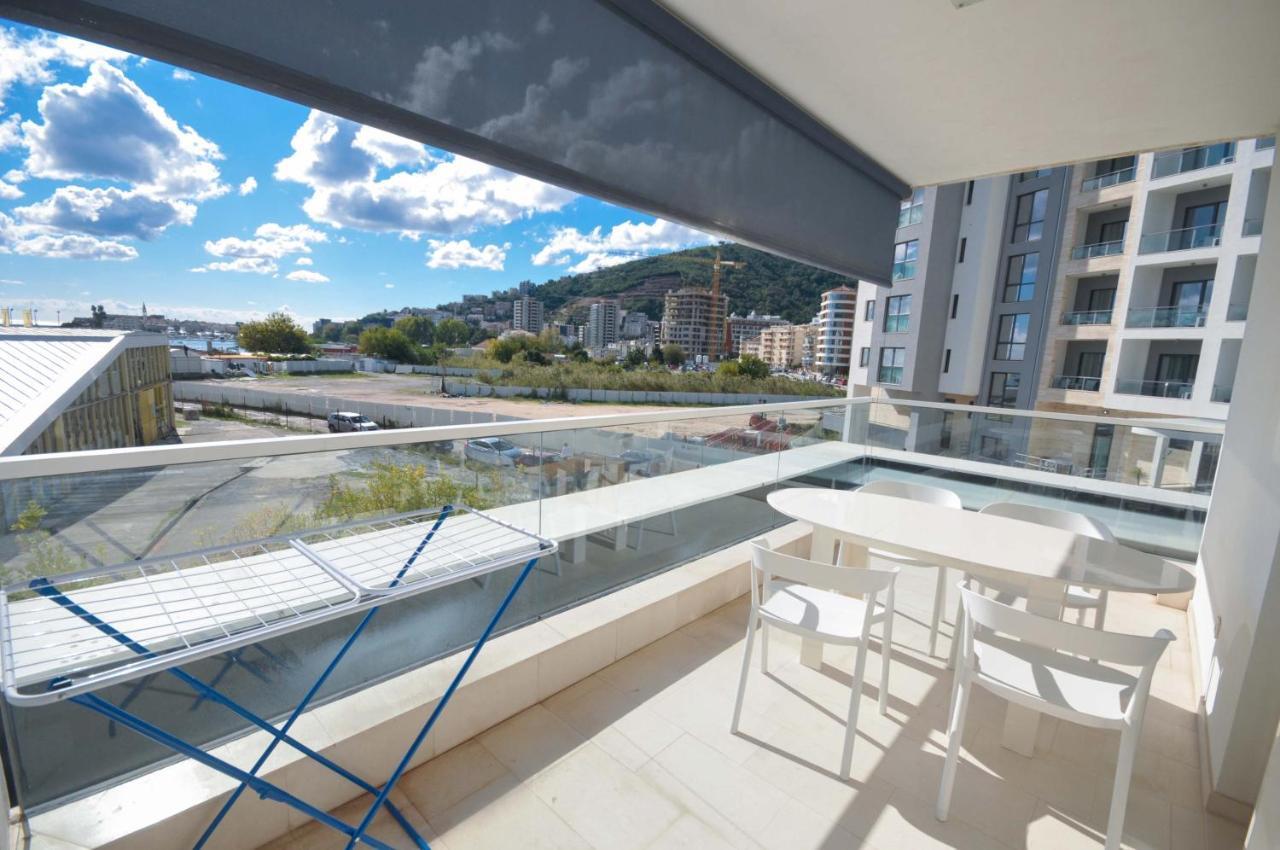Luxury Montesun Apartments Будва Экстерьер фото