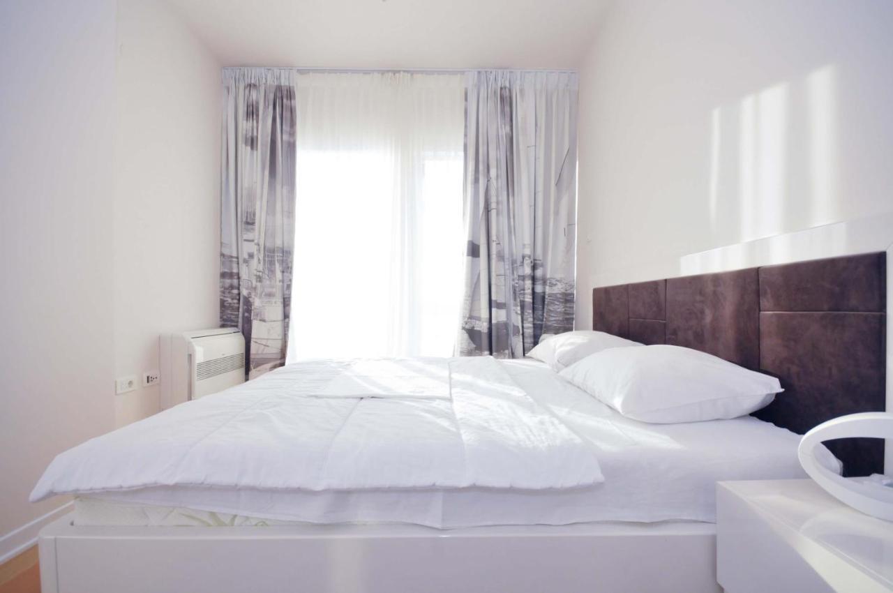 Luxury Montesun Apartments Будва Экстерьер фото
