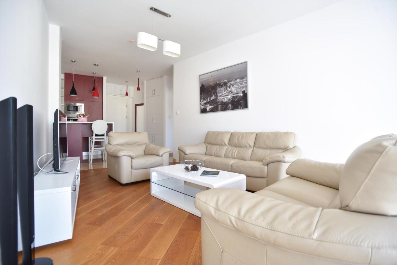 Luxury Montesun Apartments Будва Экстерьер фото