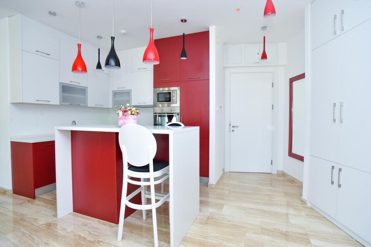 Luxury Montesun Apartments Будва Экстерьер фото